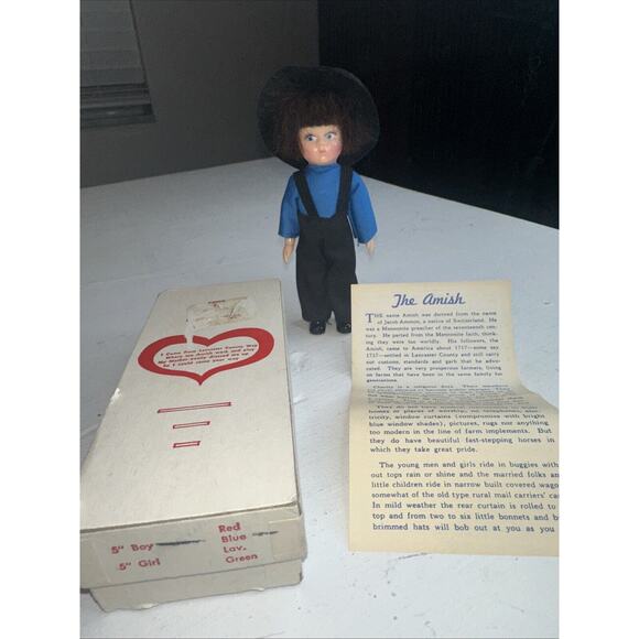 Vintage Amish Boy 5 Inches Tall Small Size Dressed Blue And Black original box - Picture 2 of 10